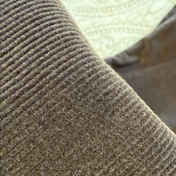 Jos. A. Bank 1905 Brown Corduroy Pants Men’s 38x32 Tailored Fit - Picture 5 of 5